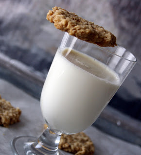 Milk - Cookie