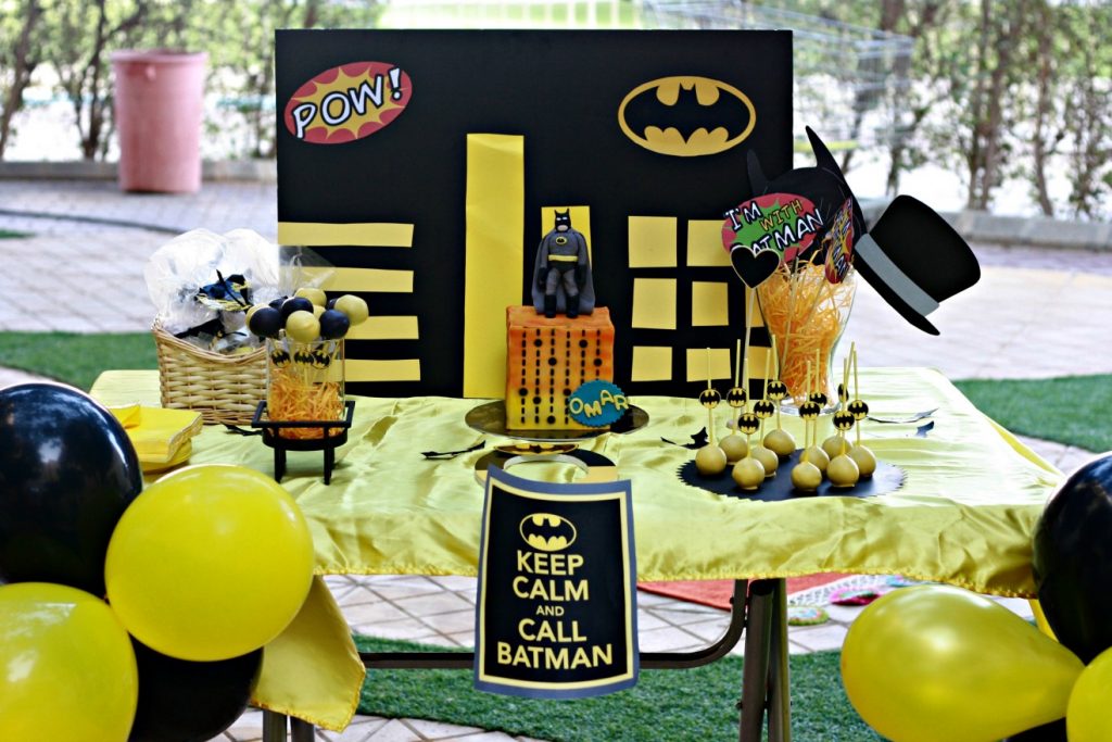 Batman dessert table