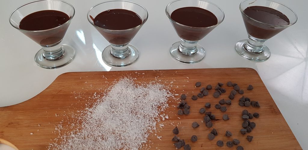Two ingredients chocolate mousse
