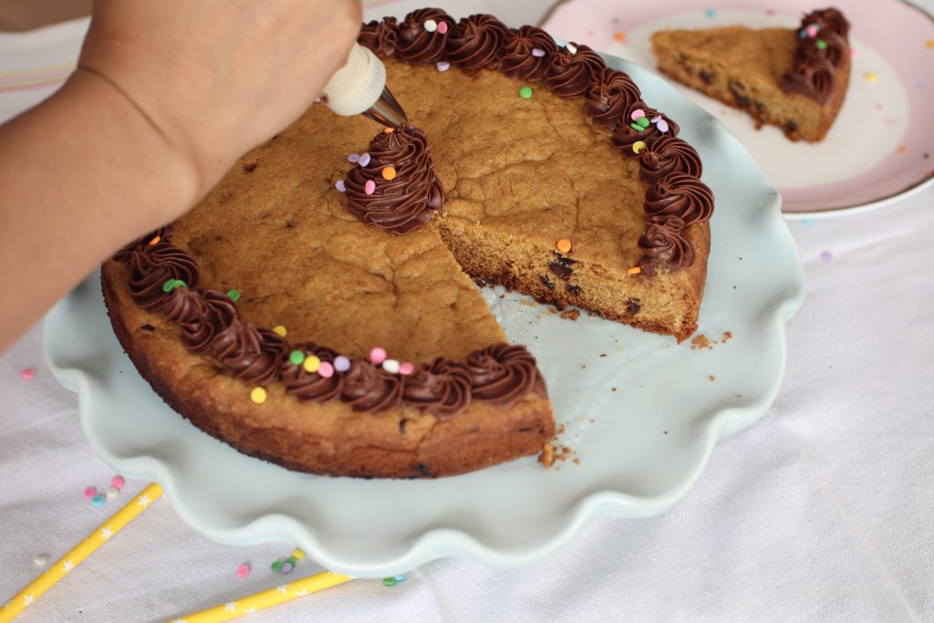 easy chocolate chip cookie cake from scratch